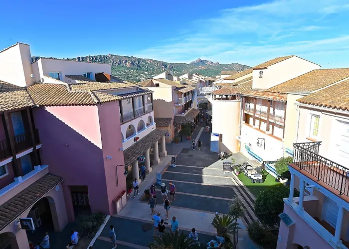 Le Village - C4324 By Interhome *